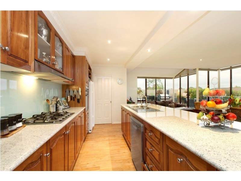 116 Duggan Street, Black Hill VIC 3350