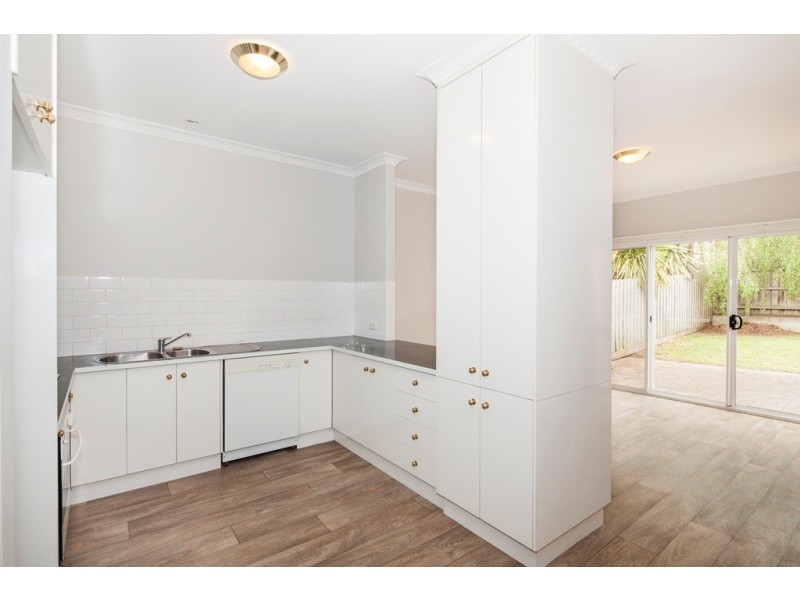 4/502 Lydiard Street North, Soldiers Hill VIC 3350