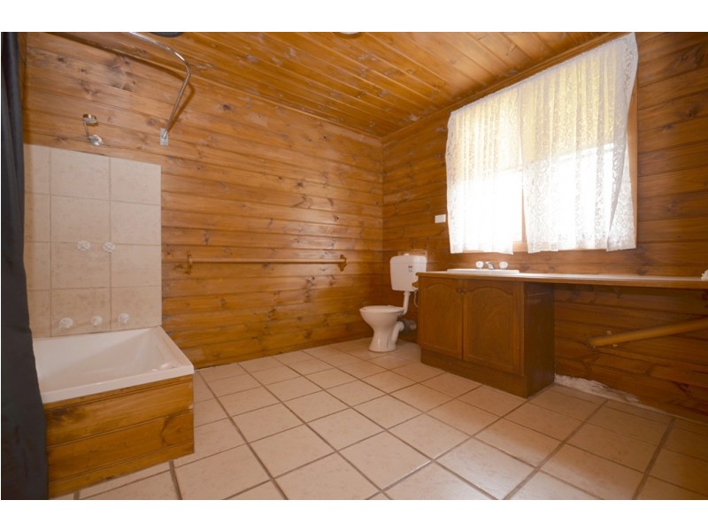 208 Stawell Street, Ballarat East VIC 3350