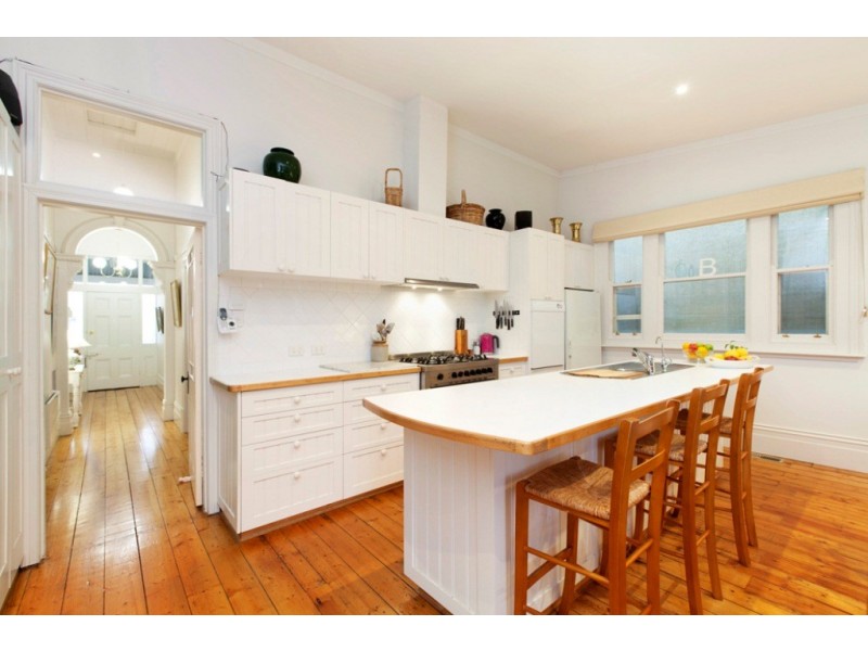 101 Gregory Street, Soldiers Hill VIC 3350