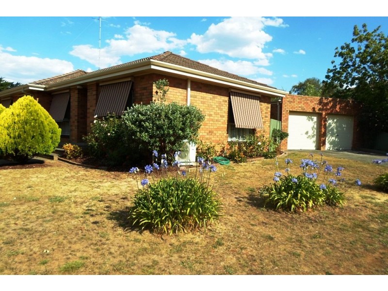 19 Windsor Avenue, Alfredton VIC 3350