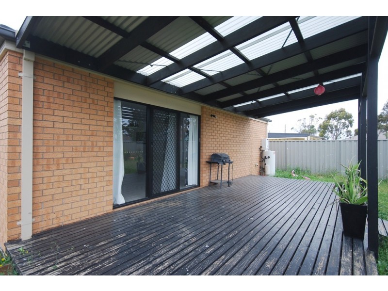 18 Macquarie Close, Delacombe VIC 3356