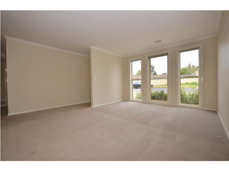 2a Dallas Avenue, Mount Clear VIC 3350