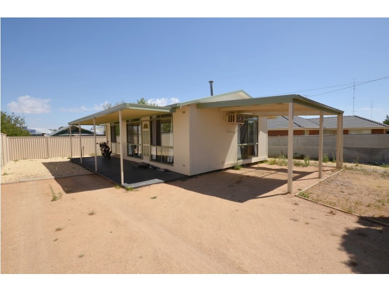 7 Hinkler Avenue, Sebastopol VIC 3356