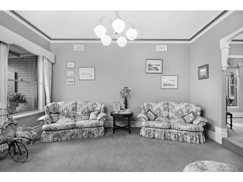 8 Ashbourne Court, Alfredton VIC 3350