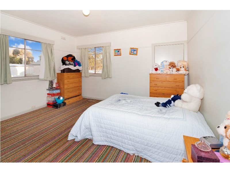 2A Princes Street South, Ballarat East VIC 3350