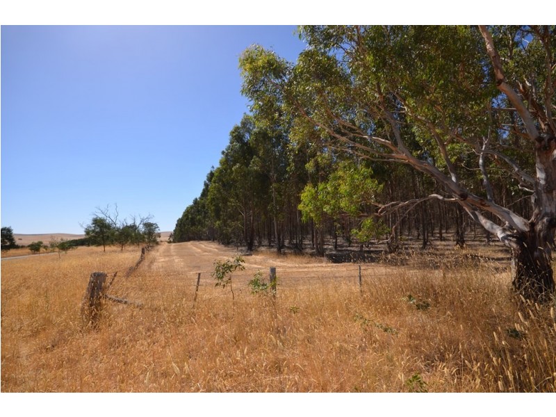 Dreamers Hill Road, Linton VIC 3360