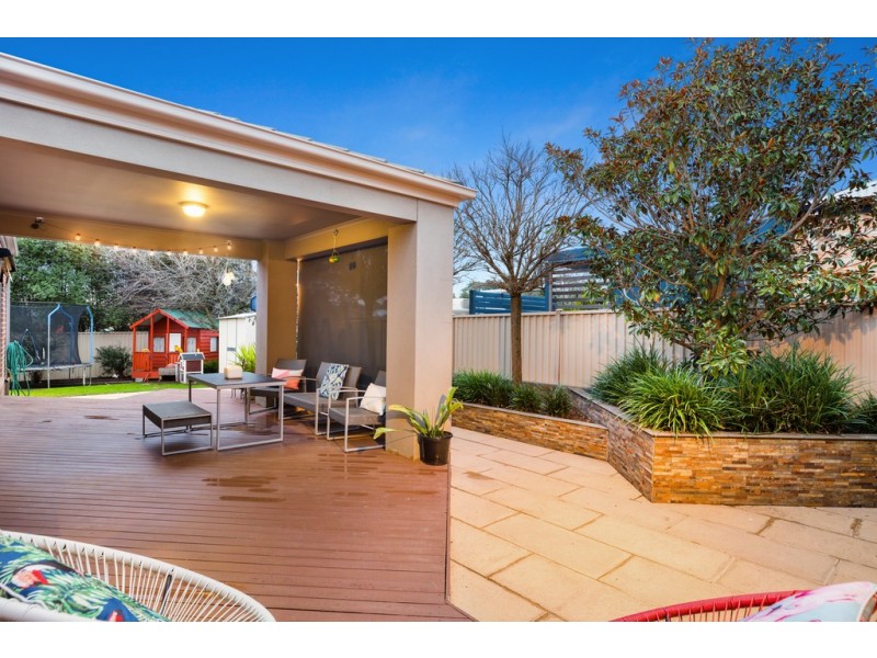 24 Canadian Crescent, Canadian VIC 3350