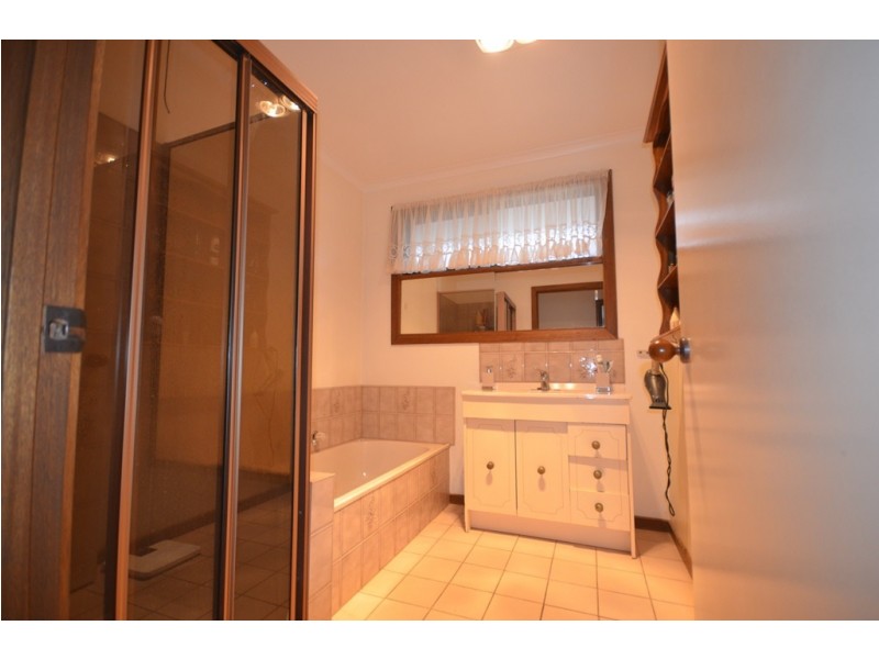 20 Cochrane Street, Bealiba VIC 3475