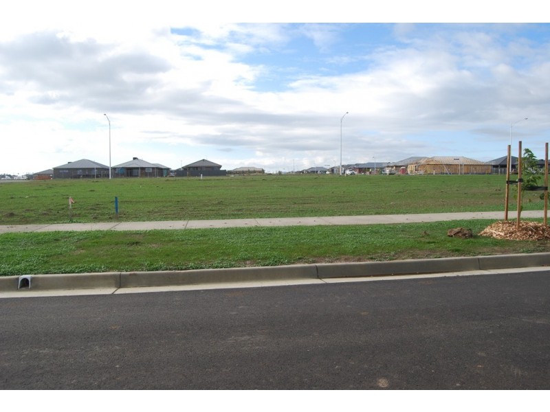 Lot 253 McCallum Street, Alfredton VIC 3350