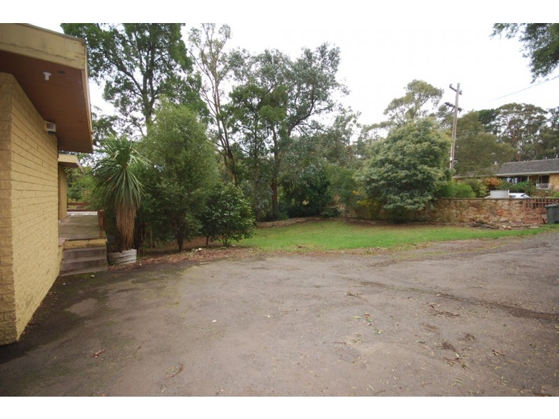 214 Eddy Avenue, Mount Helen VIC 3350