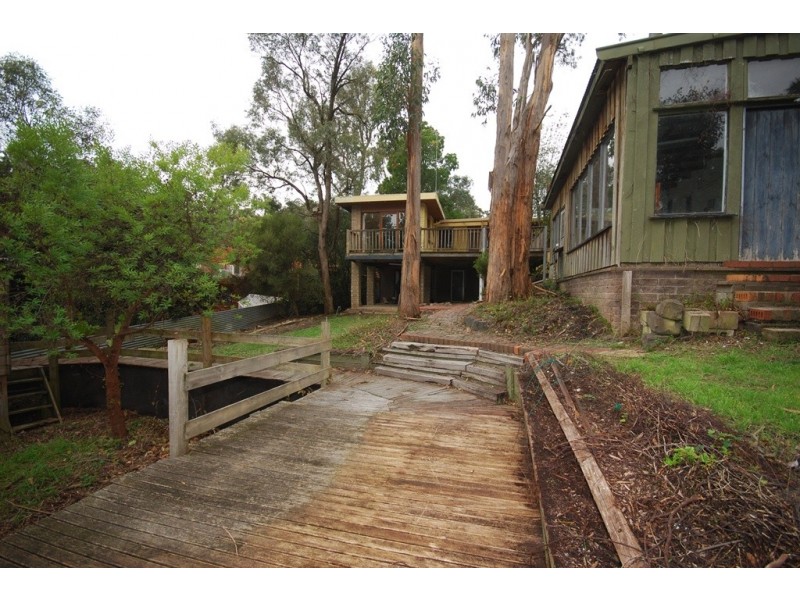 214 Eddy Avenue, Mount Helen VIC 3350