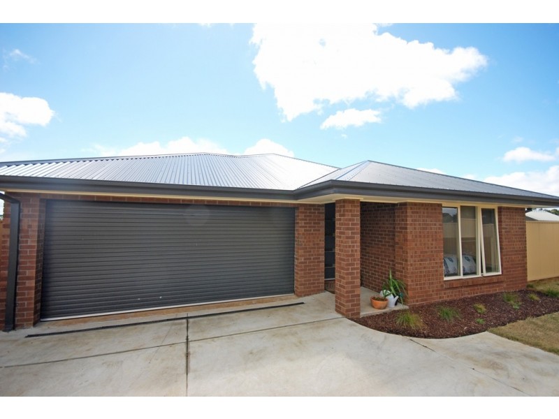 26B Dundas Street, Miners Rest VIC 3352