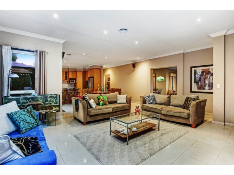 2 Canadian Springs Drive, Canadian VIC 3350