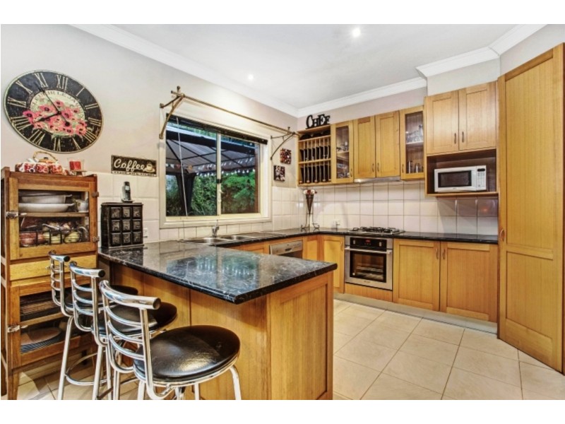 2 Canadian Springs Drive, Canadian VIC 3350