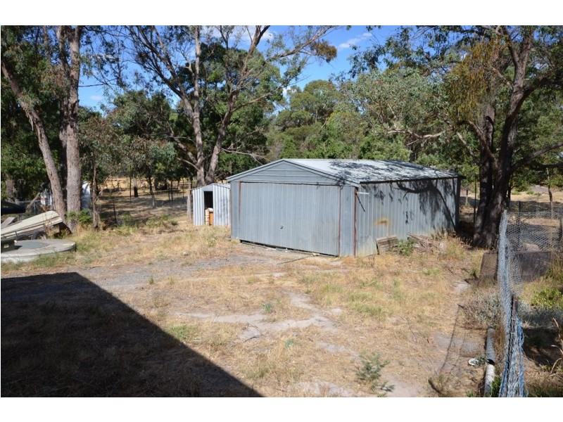 20 Cochrane Drive, Snake Valley VIC 3351