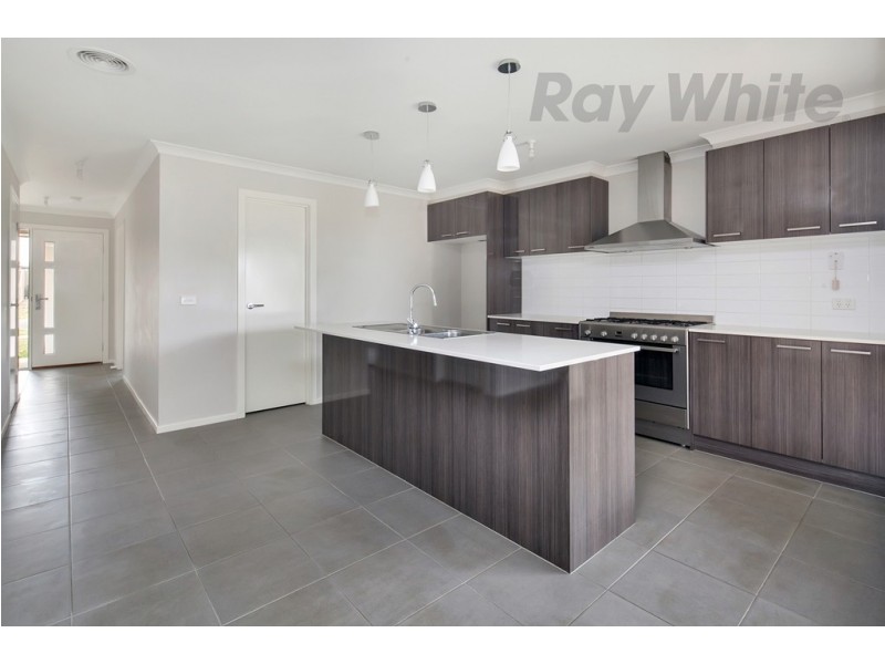 5 Jessica Way, Delacombe VIC 3356