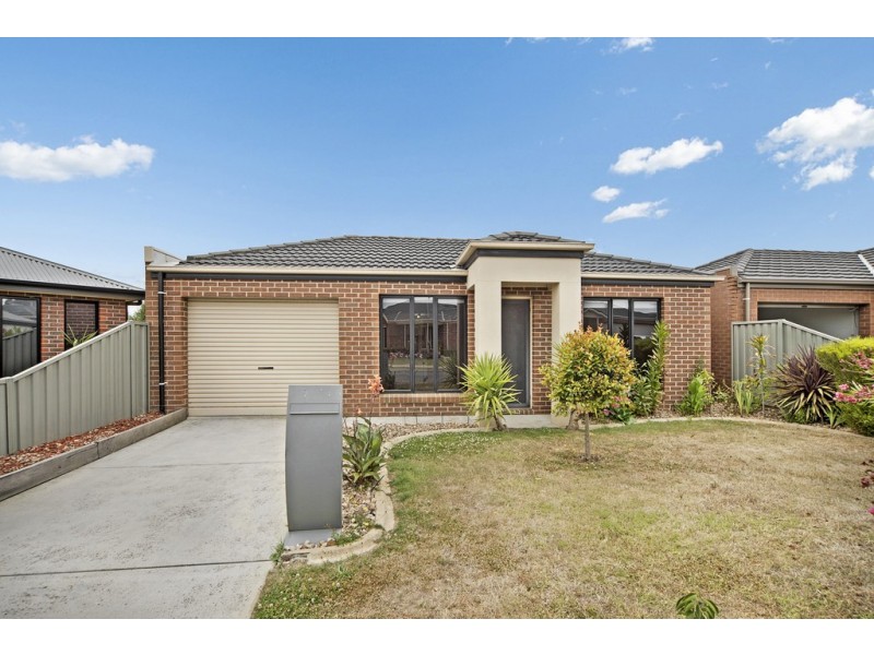 32 Ashwood Gardens, Mitchell Park VIC 3355