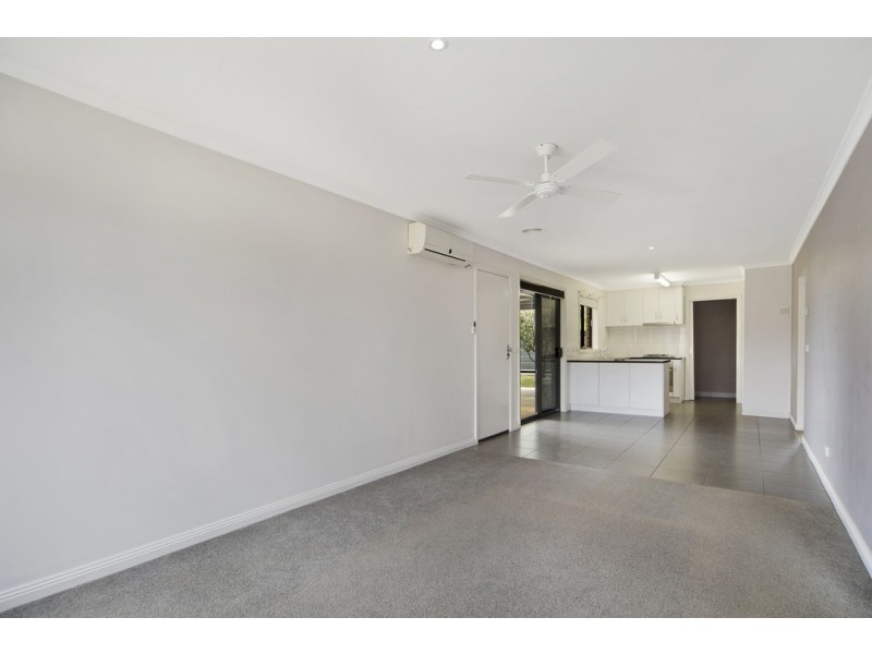 32 Ashwood Gardens, Mitchell Park VIC 3355