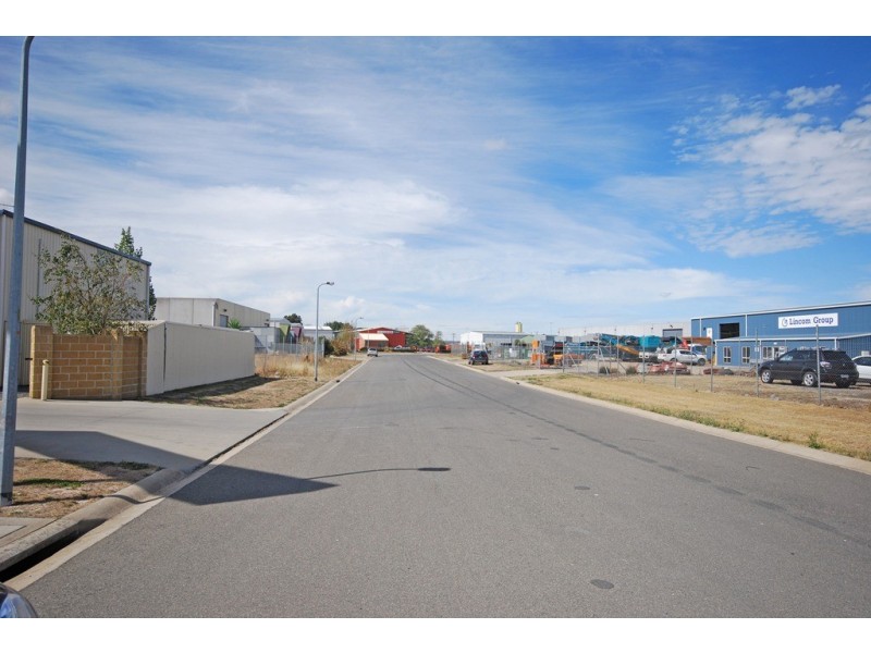 7 Michaels Drive, Alfredton VIC 3350