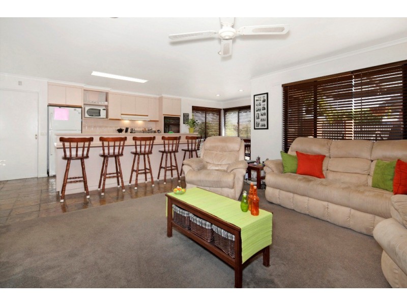 9 Shari Drive, Delacombe VIC 3356