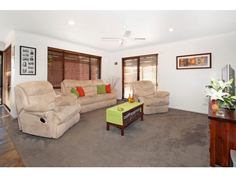 9 Shari Drive, Delacombe VIC 3356