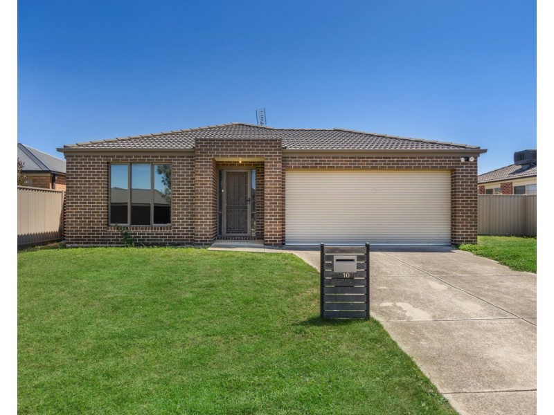 10 Deakin Drive, Delacombe VIC 3356