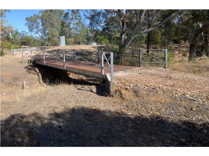 1175 Redbank – Barkly Road, Barkly VIC 3384