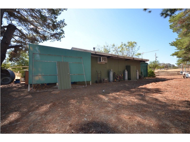 1175 Redbank – Barkly Road, Barkly VIC 3384