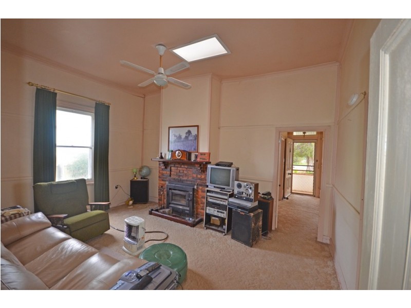 38 Liebig Street, Avoca VIC 3467