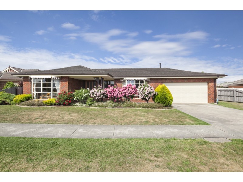 38 Robertson Drive, Alfredton VIC 3350