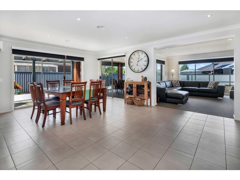 113 Cuthberts Road, Alfredton VIC 3350