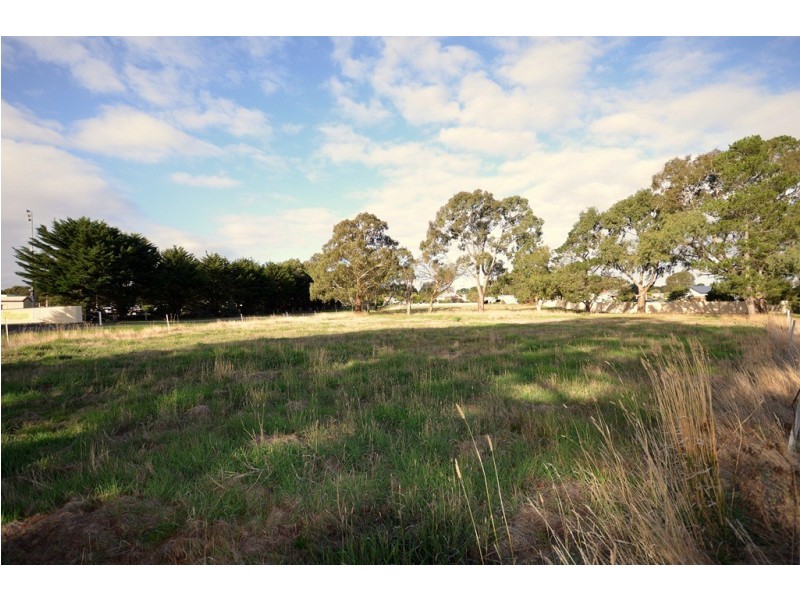 19-21 Osborne Street, Skipton VIC 3361