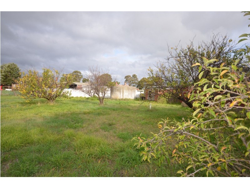 194 High Street, Avoca VIC 3467