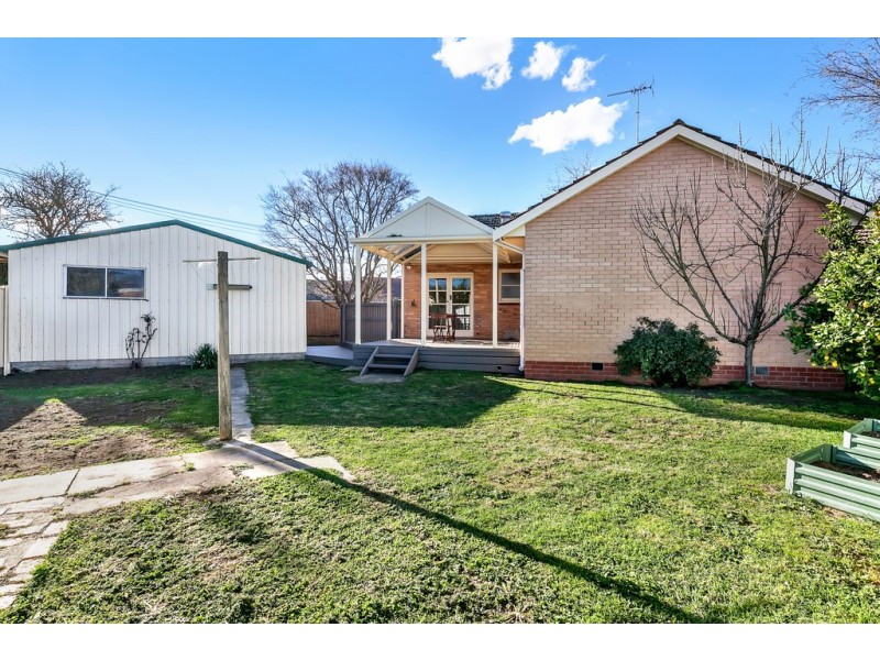 29 Waller Avenue, Newington VIC 3350