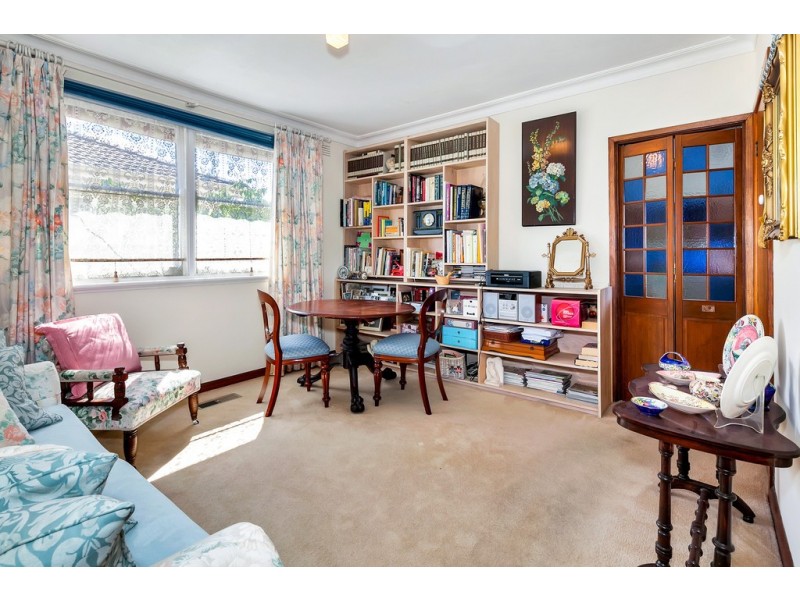 2 Pauls Crescent, Wendouree VIC 3355