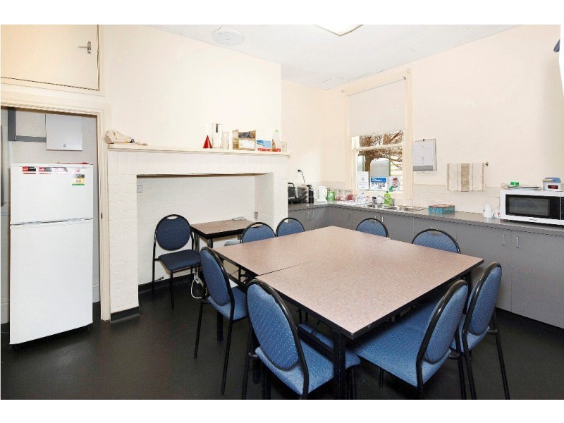 2 East Street South, Bakery Hill VIC 3350