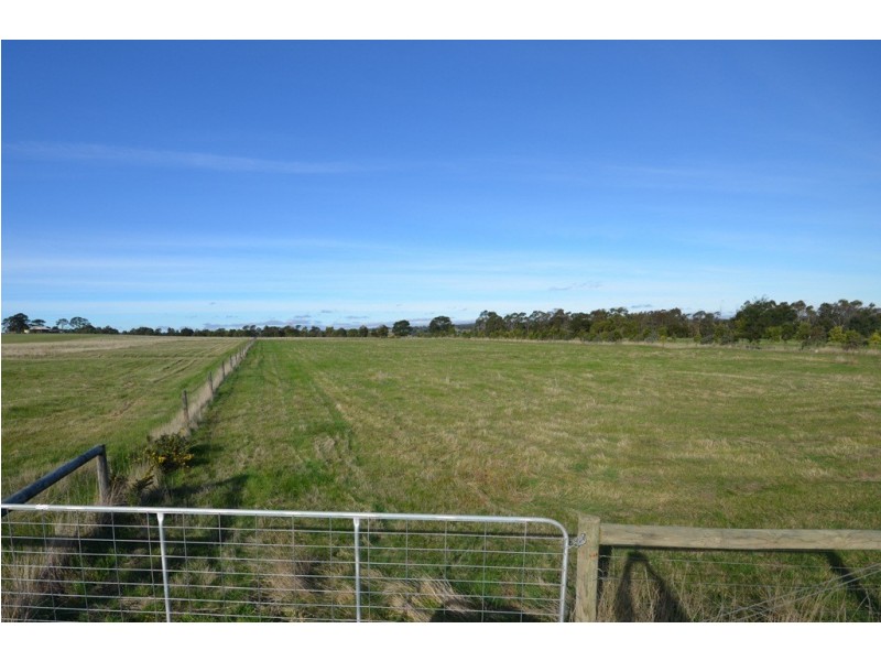 Lot 3 Galatea Road, Newtown VIC 3351