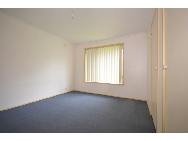 1/810 Humffray Street South, Mount Pleasant VIC 3350