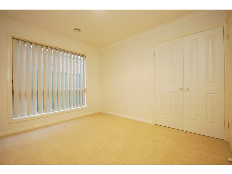 44 Norfolk Avenue, Lake Gardens VIC 3355