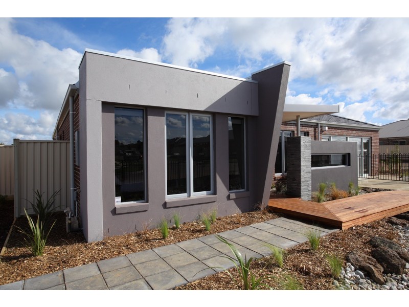 15 Robilliard Way, Sebastopol VIC 3356