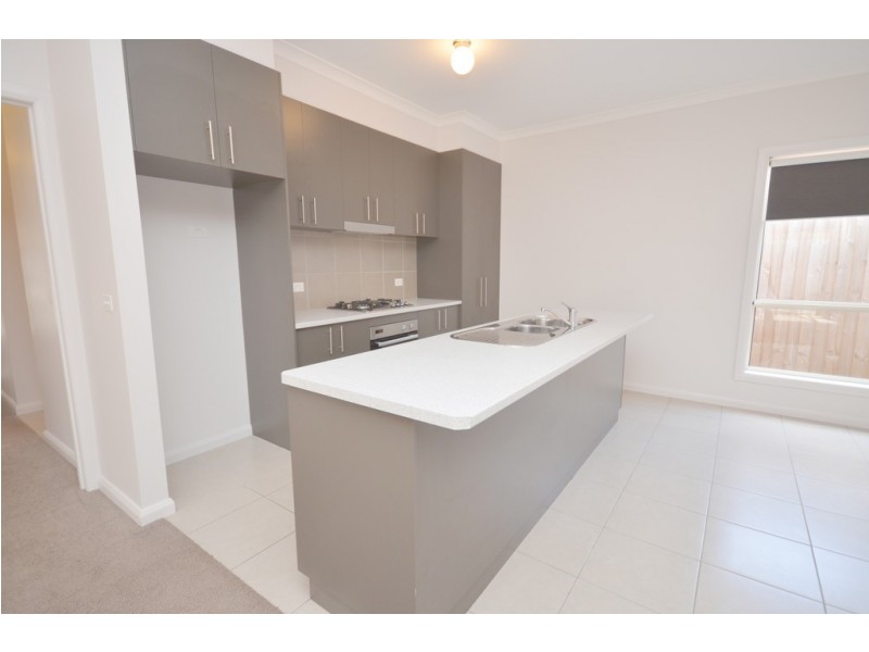 24 Ford Street, Ballarat East VIC 3350