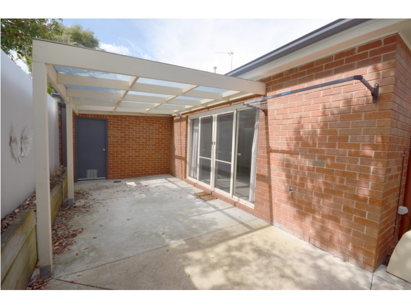 24 Ford Street, Ballarat East VIC 3350