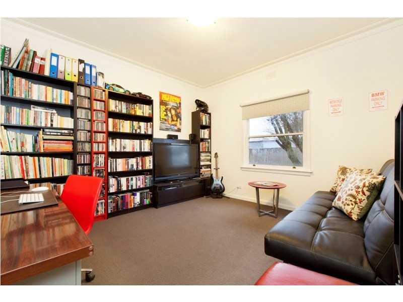 17 Head Street, Wendouree VIC 3355