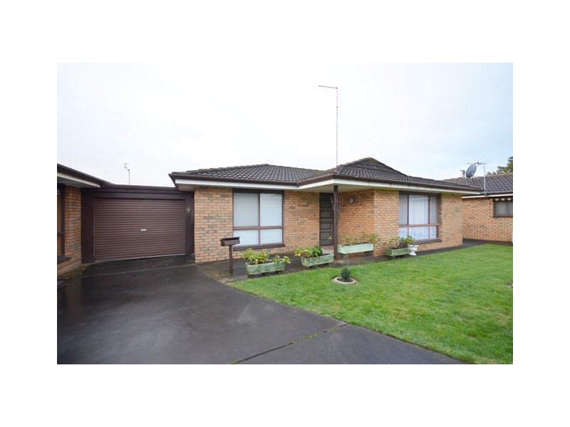 6/52 Longley Street, Alfredton VIC 3350