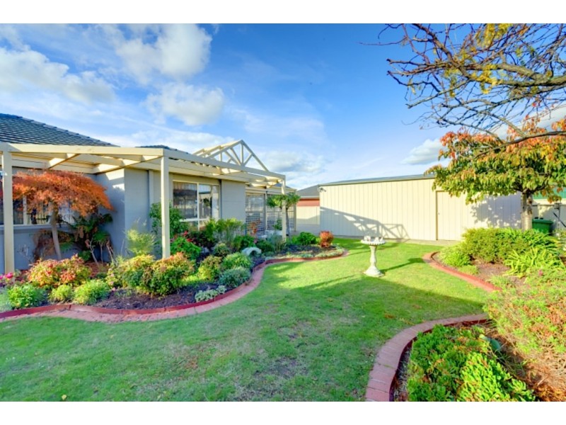 1865 Sturt Street, Alfredton VIC 3350