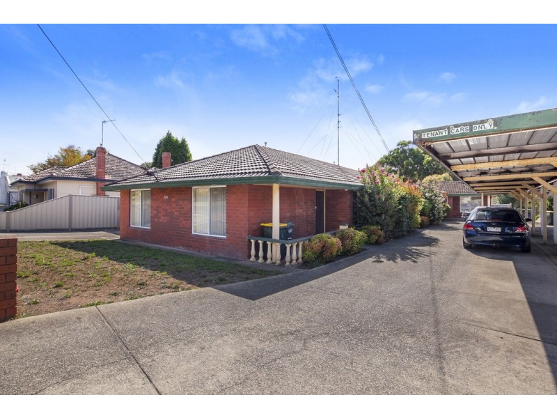 1-4/810 Humffray Street South, Mount Pleasant VIC 3350