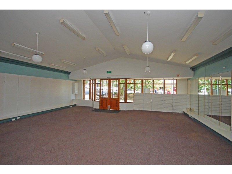 56 Albert Street, Creswick VIC 3363