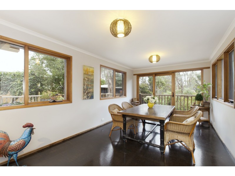 214 Eddy Avenue, Mount Helen VIC 3350