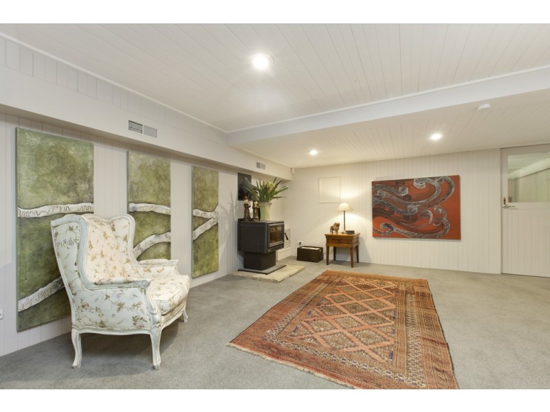 214 Eddy Avenue, Mount Helen VIC 3350